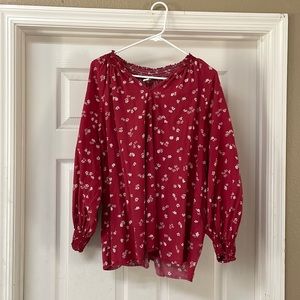 2XL Maroon and white Flowered Old Navy blouse